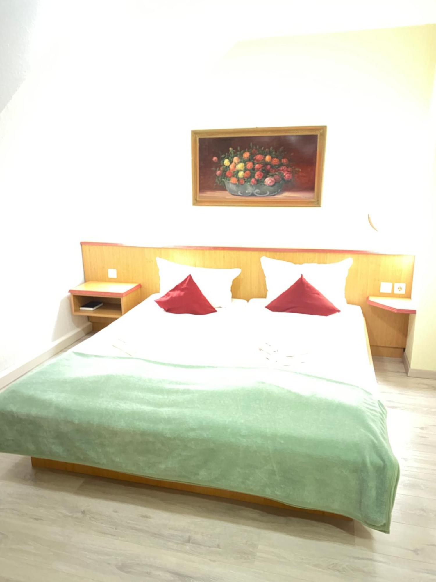 Panoramahotel Lilienstein Кёнигштайн-ан-дер-Эльбе Номер фото